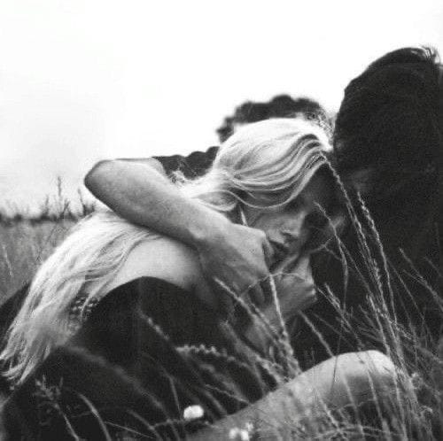 35. A hiányod felőröl